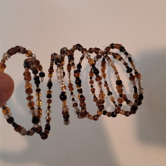 2/$15 Sale Beaded Wrap Bracelet - Picture 3 of 6